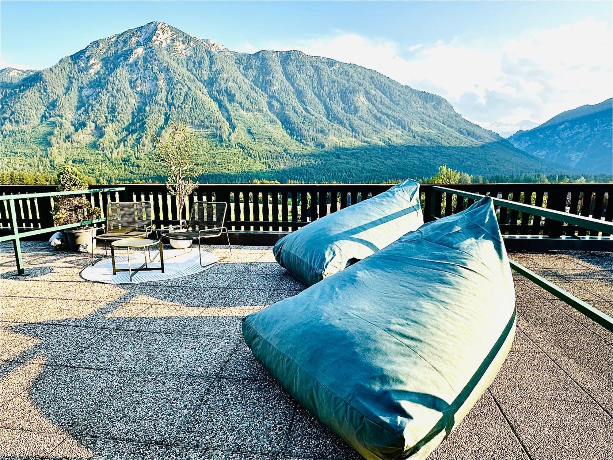 Das Alpenzeit Appartement Mit Just Private Terrasse (Adults Only) Bad Aussee Exteriör bild