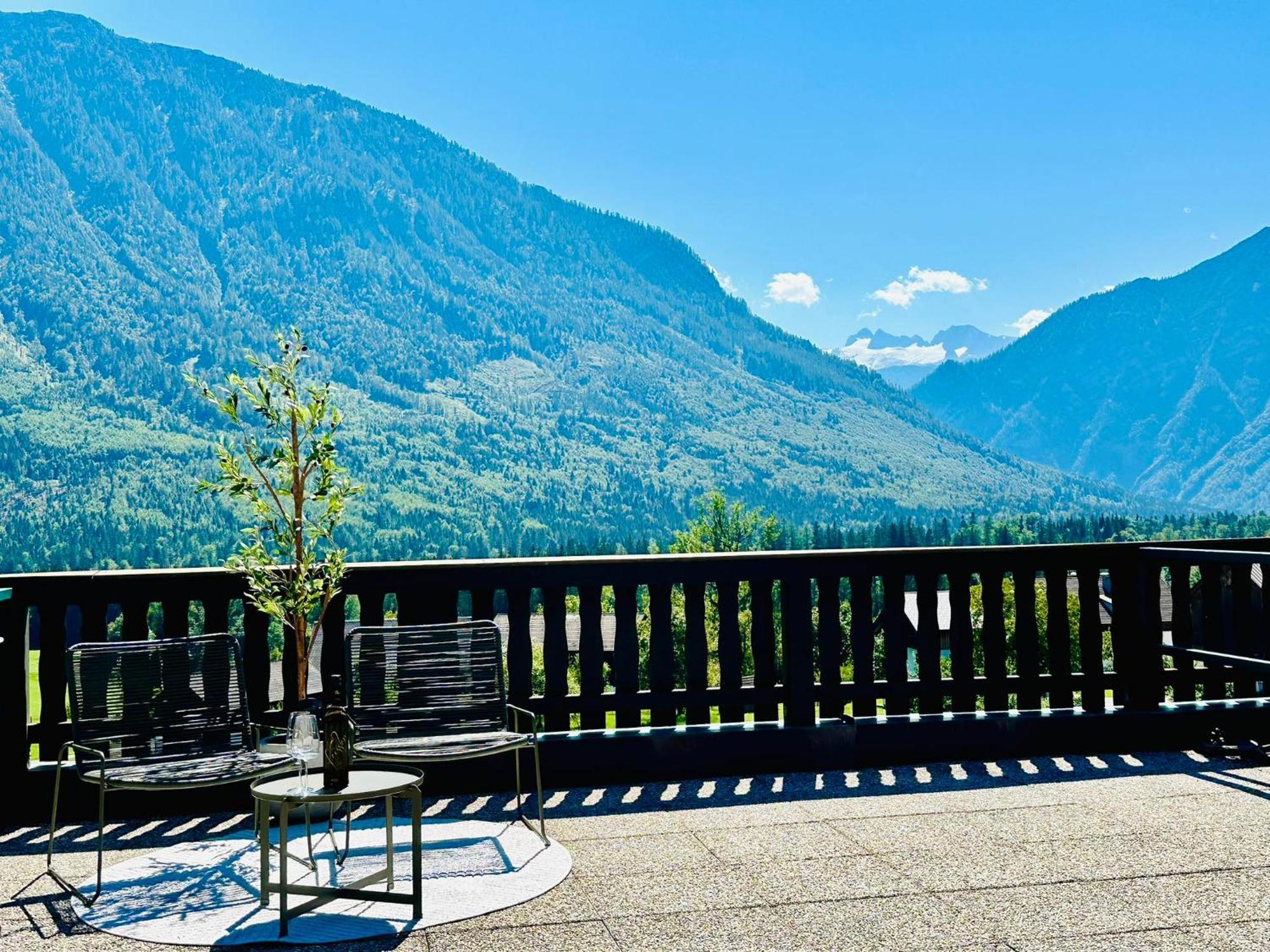 Das Alpenzeit Appartement Mit Just Private Terrasse (Adults Only) Bad Aussee Exteriör bild