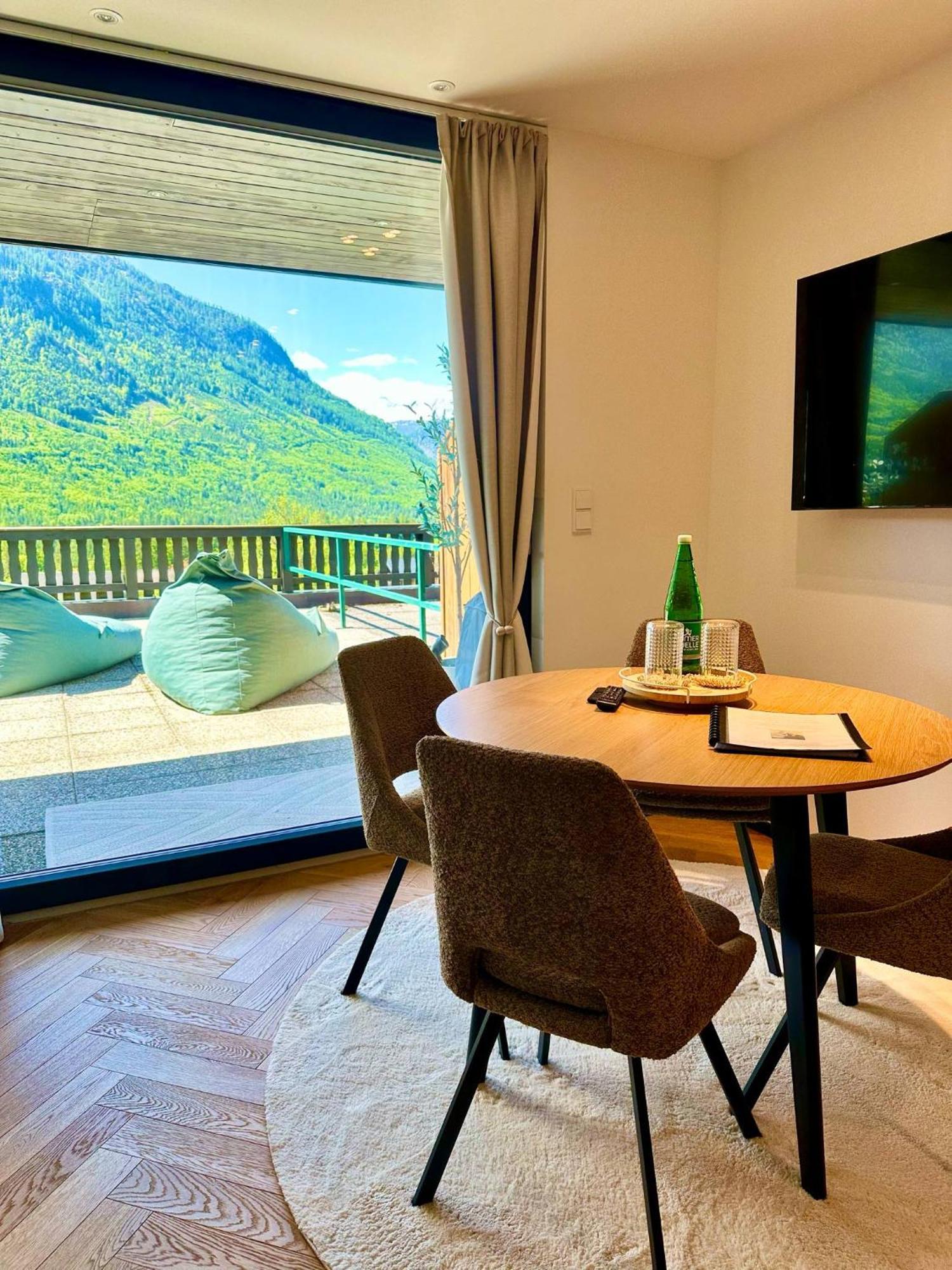 Das Alpenzeit Appartement Mit Just Private Terrasse (Adults Only) Bad Aussee Exteriör bild